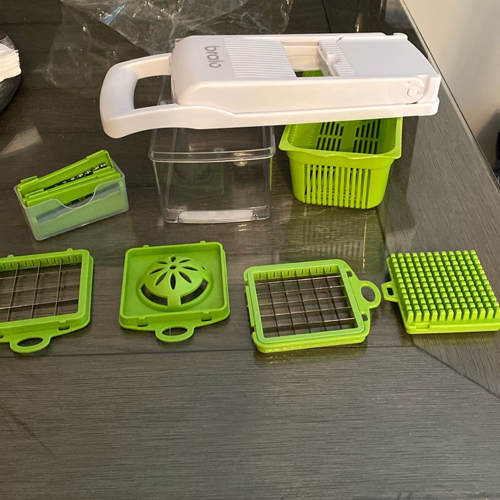 Bralo vegetable chopper